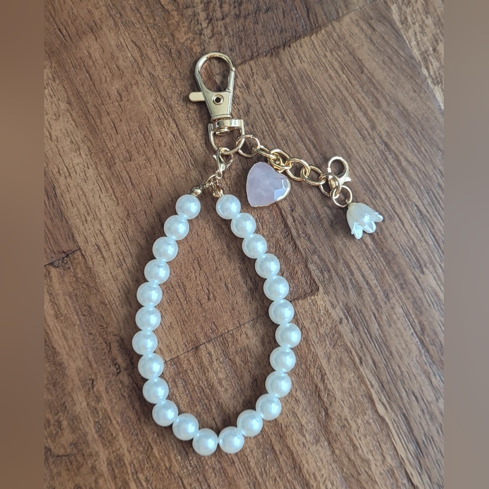 NWT Gold Tone Pink Quartz Keychain Charm
